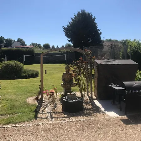 Du Domaine De La Reine Blanche