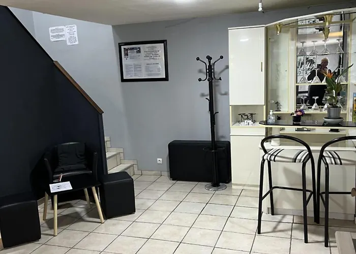 Du Domaine De La Reine Blanche